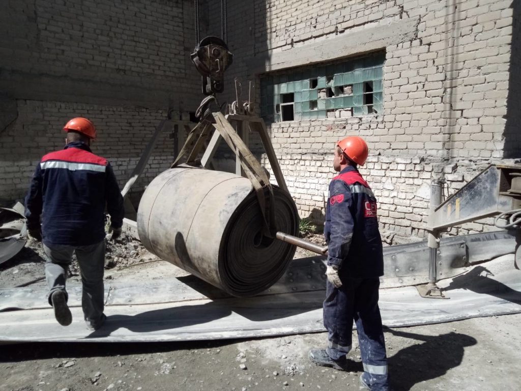Стыковка конвейерных лент методом горячей вулканизации на цементном заводе