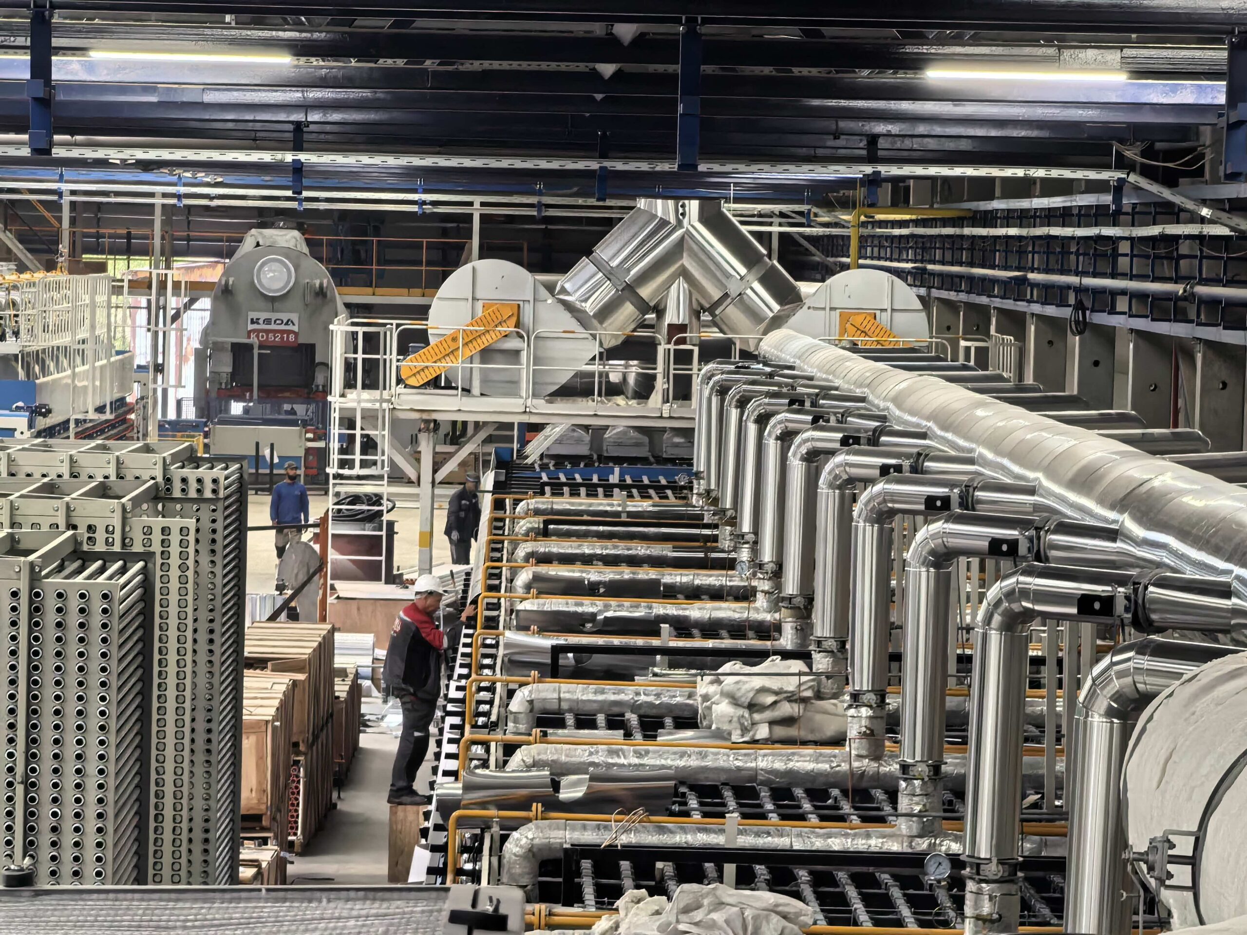 Монтаж непрерывной печи производства керамической плитки