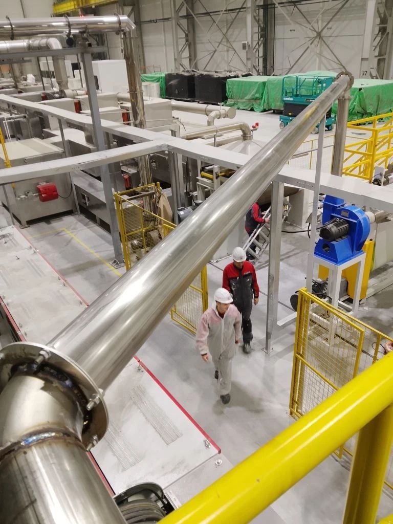 монтаж трассы системы отбора кромки