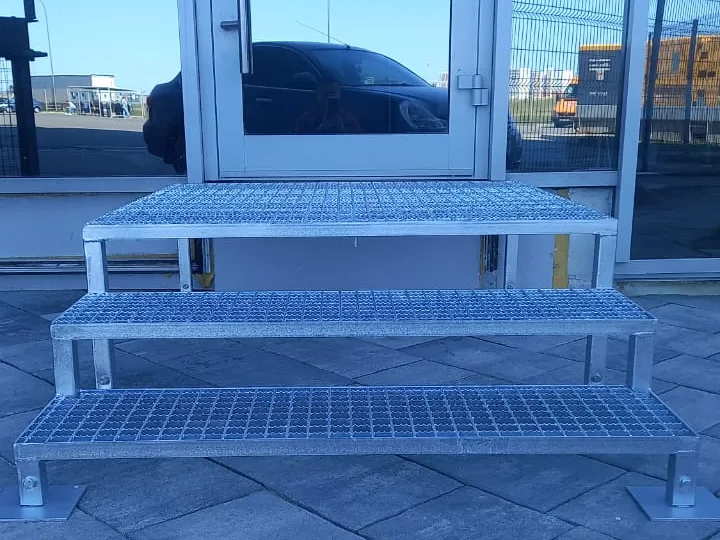 Металлоконструкции для входных групп